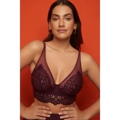 Soutien Twist - First Night